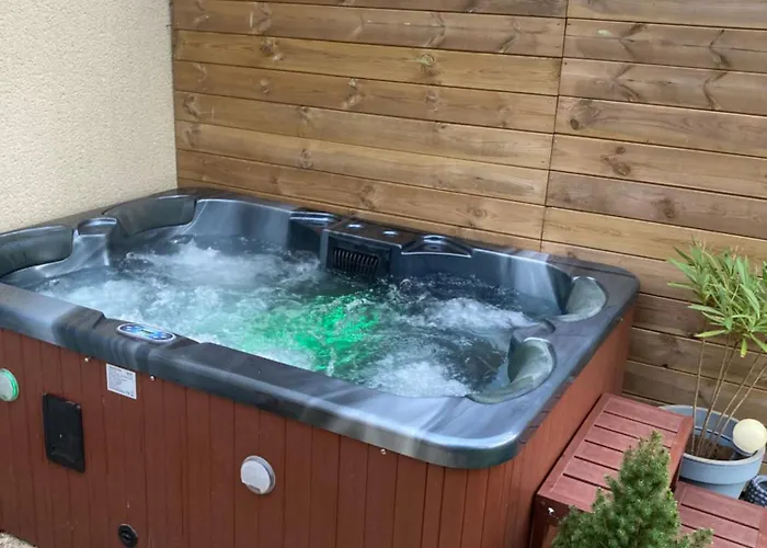 The Blue Lotus Gite&spa Le Langon